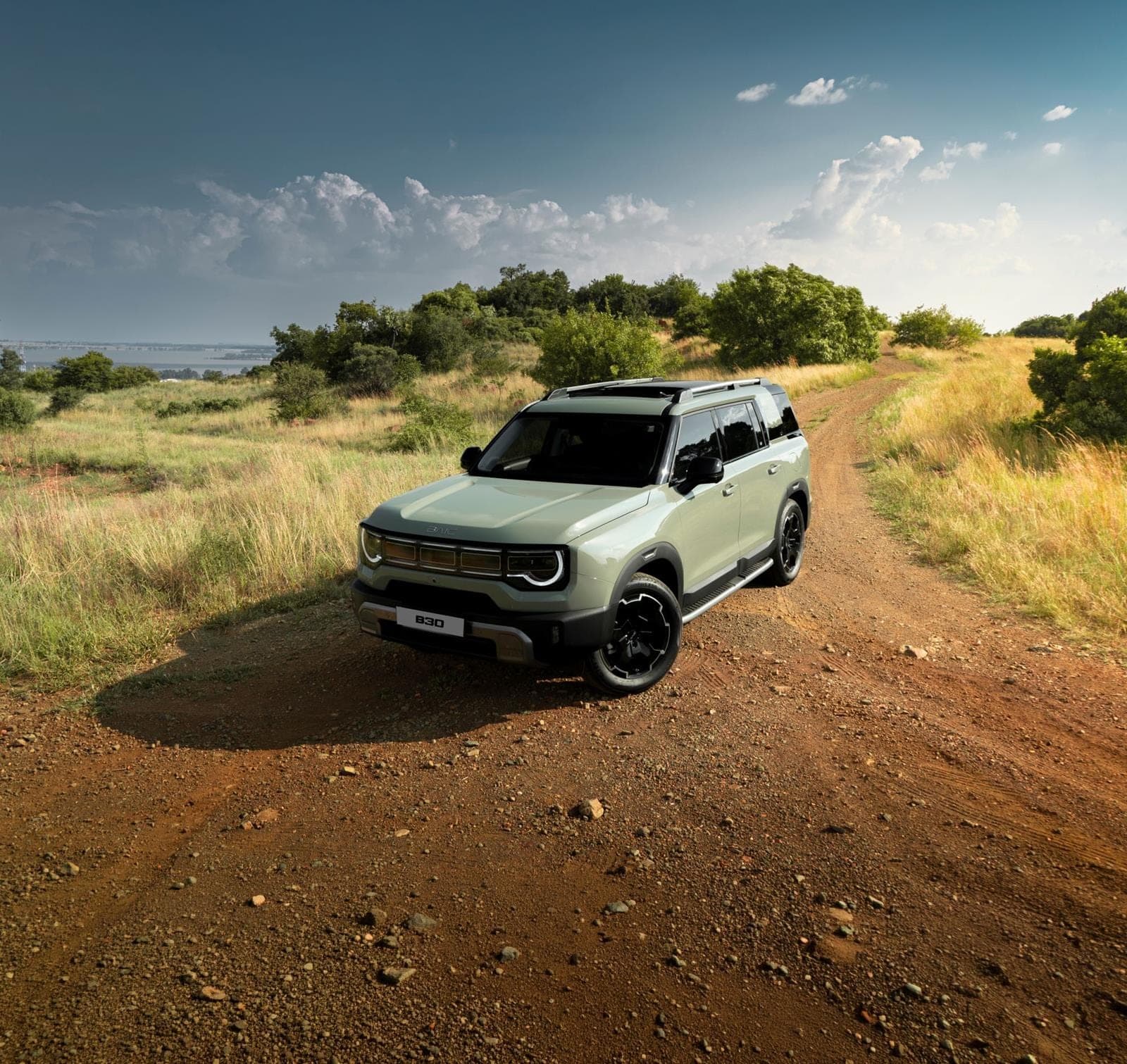 BAIC B30